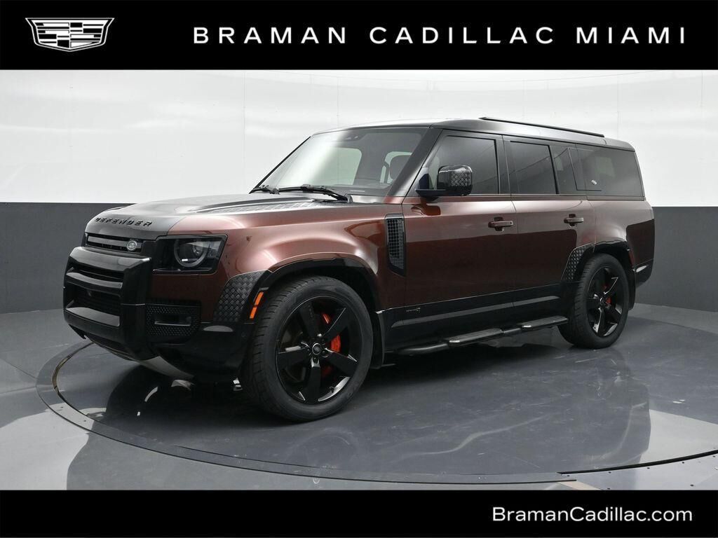 2023 LAND ROVER Defender