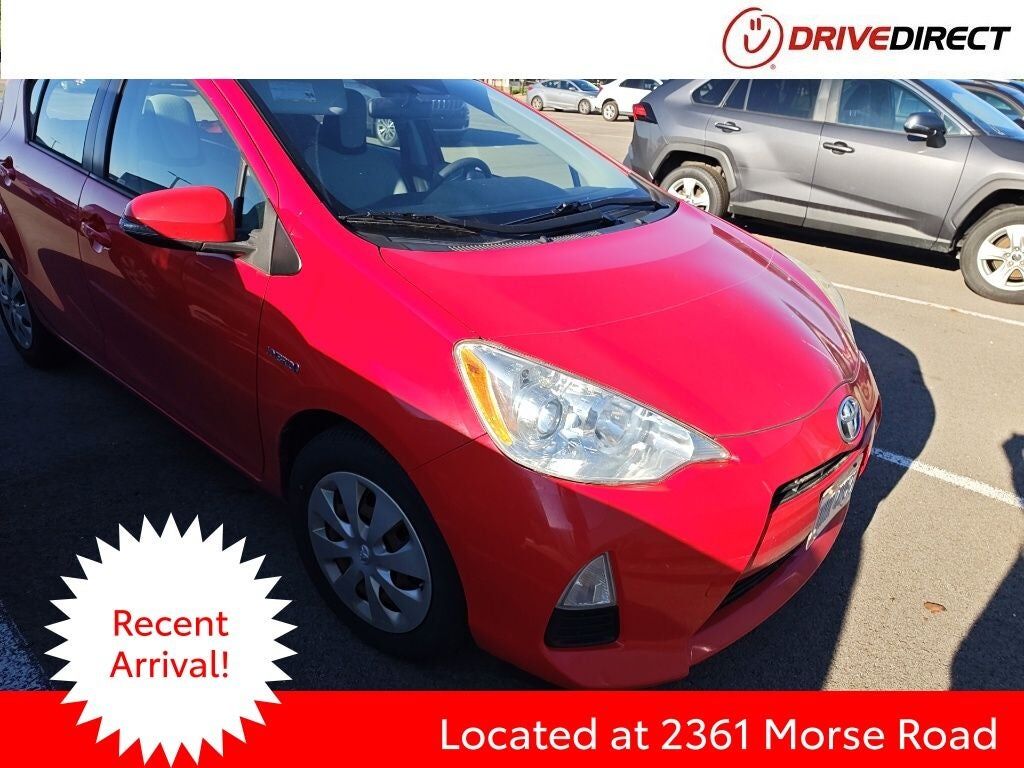 2013 TOYOTA Prius