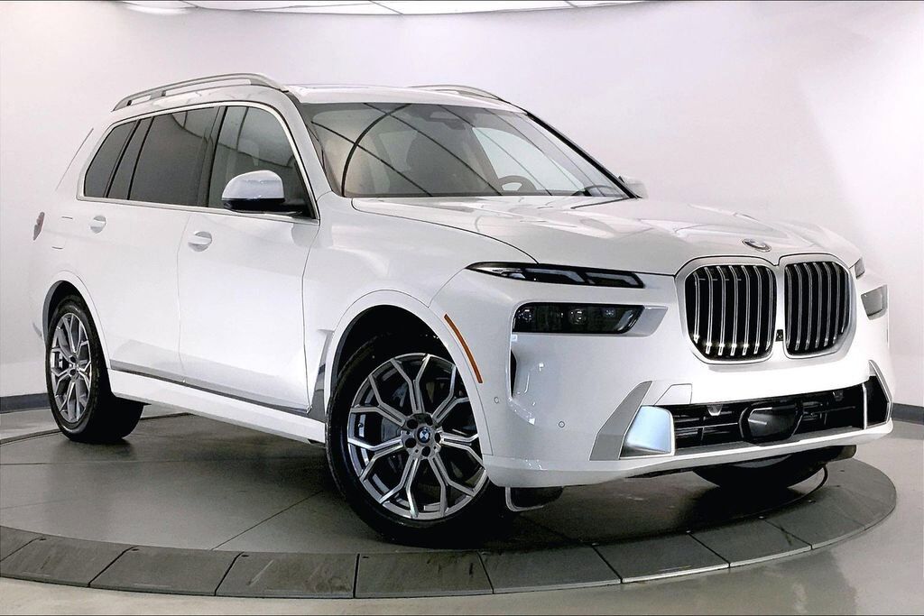 2026 BMW X7