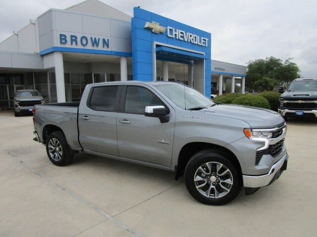 2026 CHEVROLET Silverado