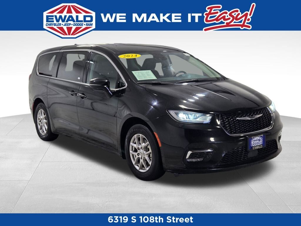 2024 CHRYSLER Pacifica