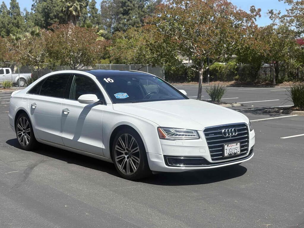 2015 AUDI A8