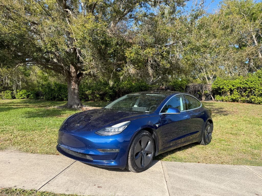 2020 TESLA Model 3