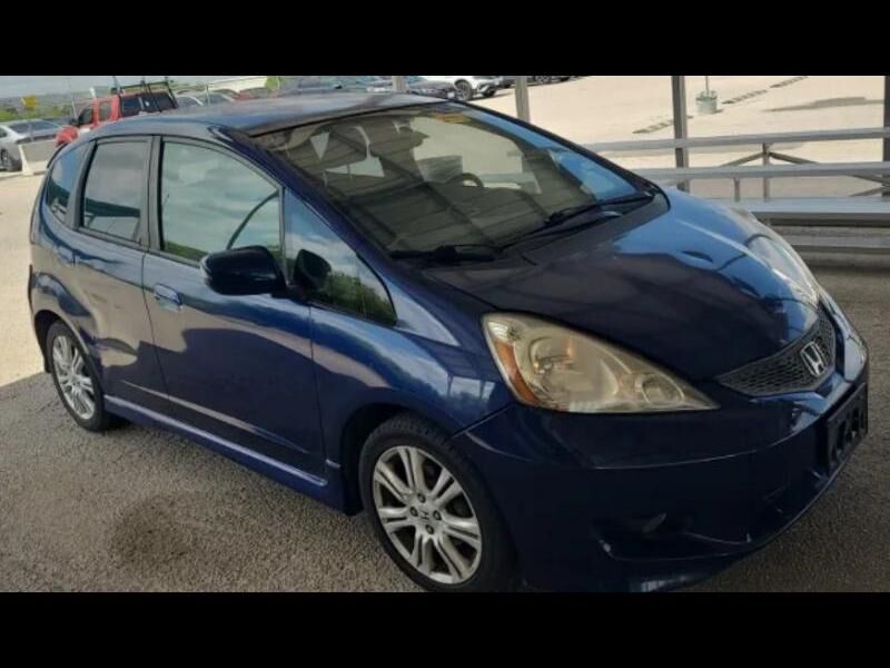 2011 HONDA Fit