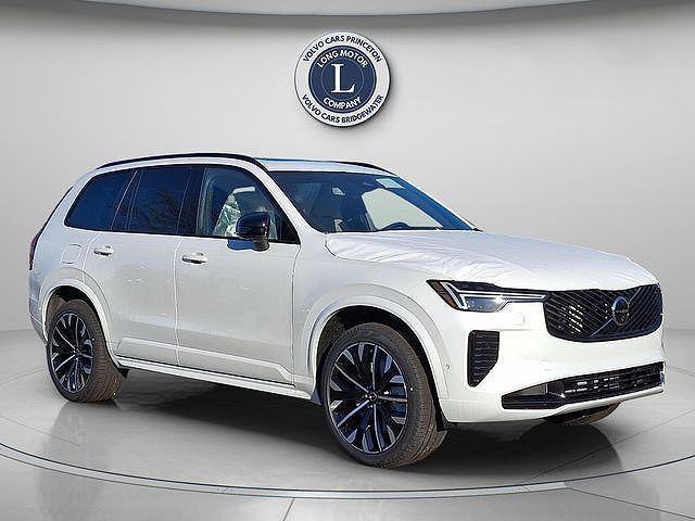 2026 VOLVO XC90
