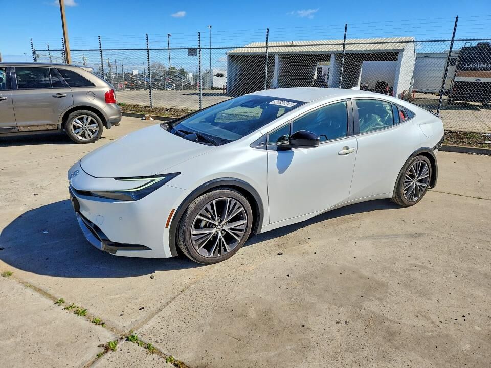 2023 TOYOTA PRIUS