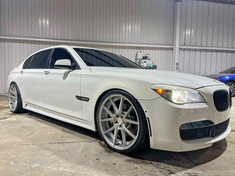 2010 BMW 7 Series