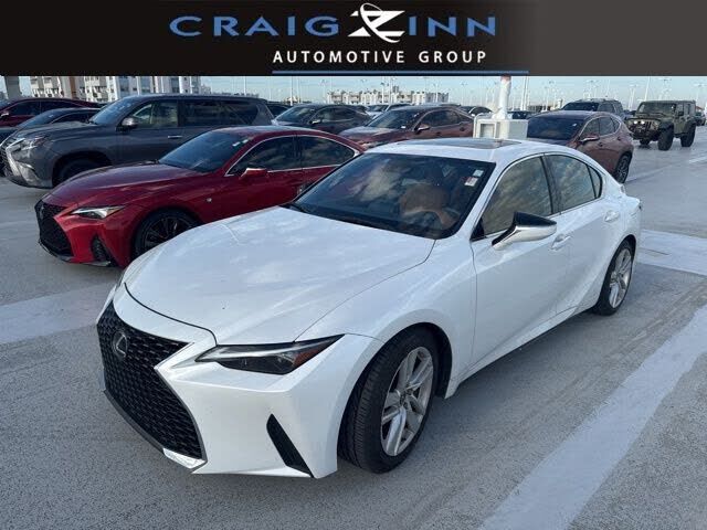 2023 LEXUS IS