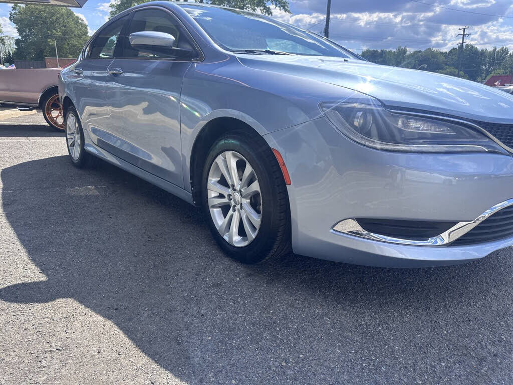 2015 CHRYSLER 200