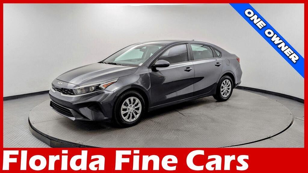2023 KIA Forte