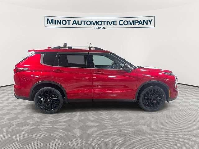 2023 MITSUBISHI Outlander
