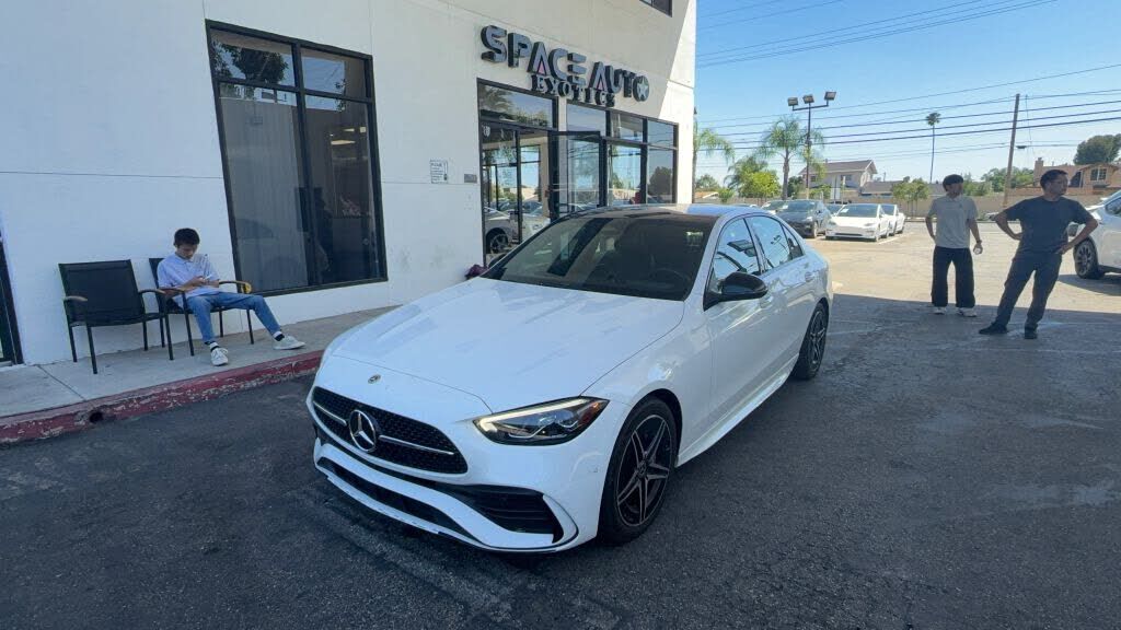 2023 MERCEDES-BENZ C-Class