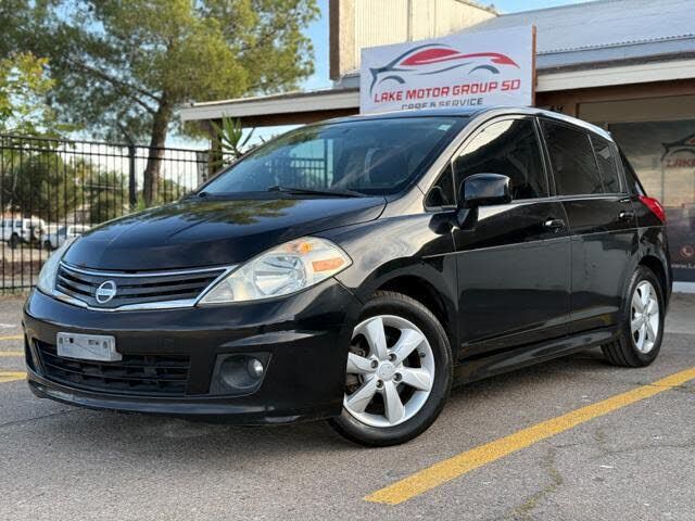 2010 NISSAN Versa