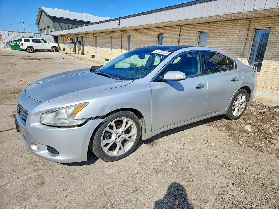 2012 NISSAN Maxima