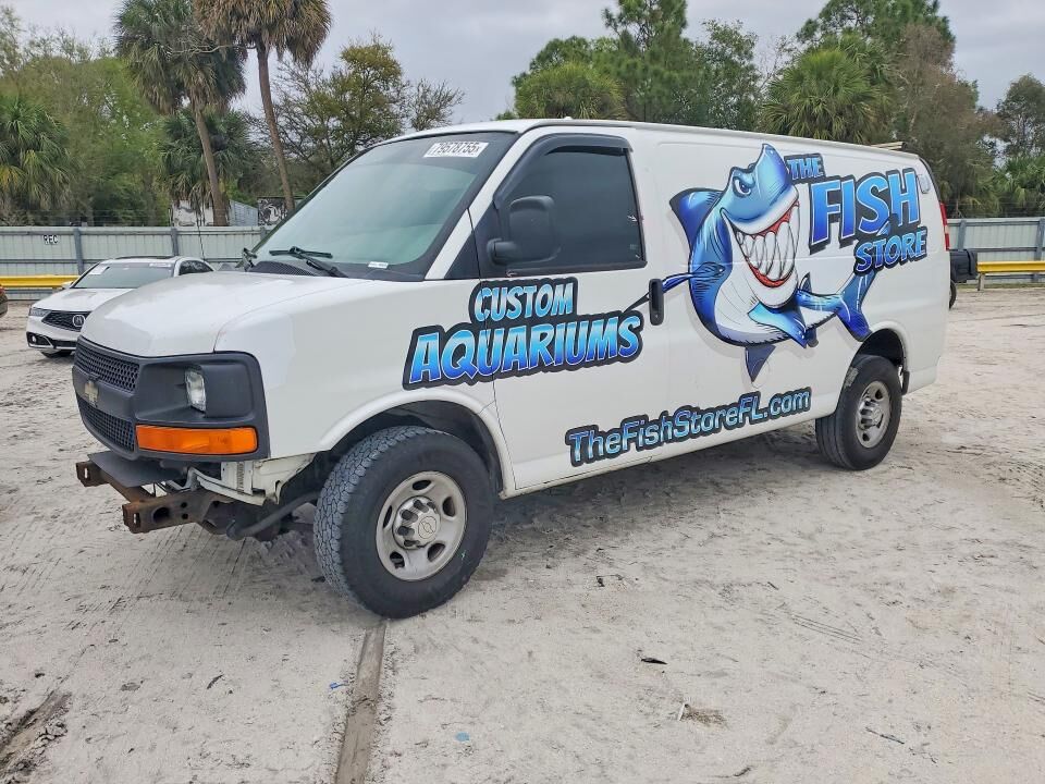 2010 CHEVROLET Express