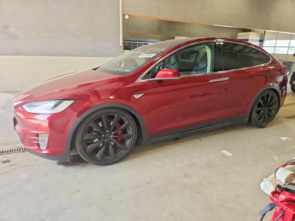 2016 TESLA Model X