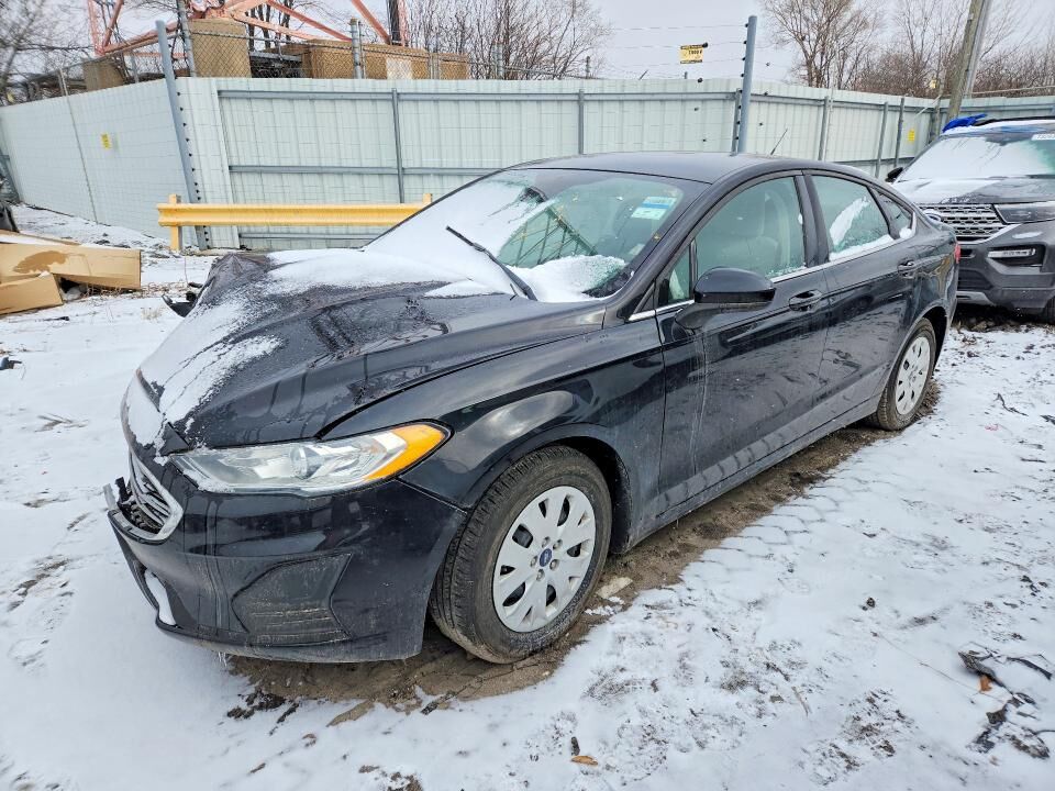 2019 FORD Fusion