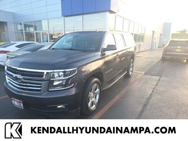 2017 CHEVROLET Suburban