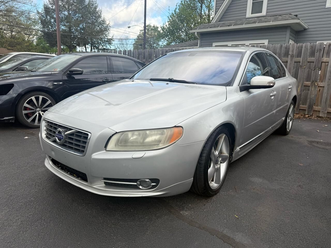 2010 VOLVO S80