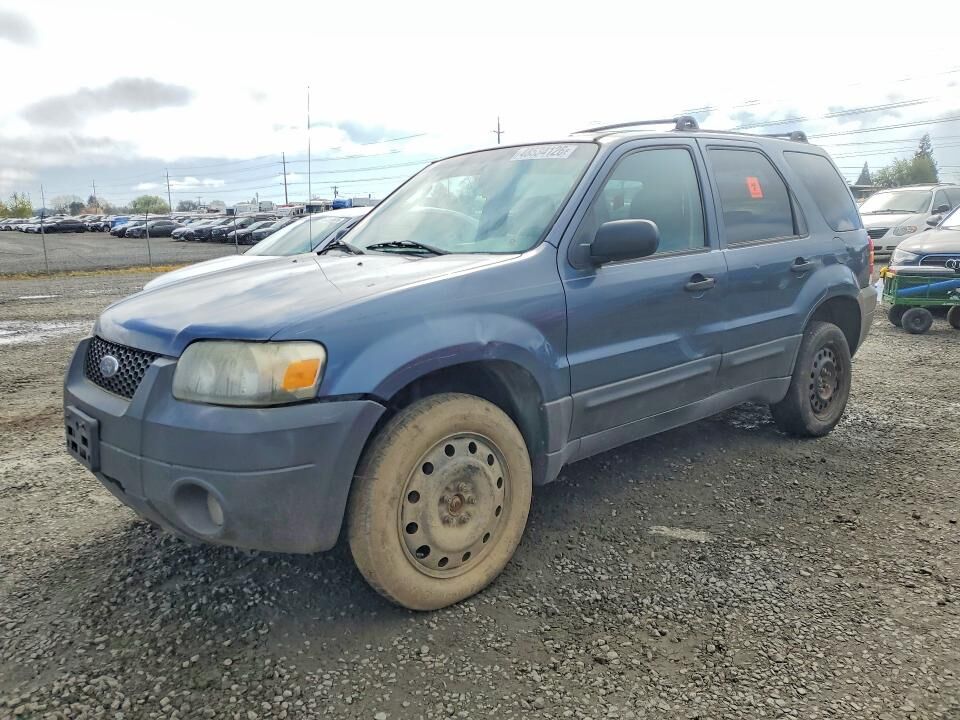 2005 FORD Escape