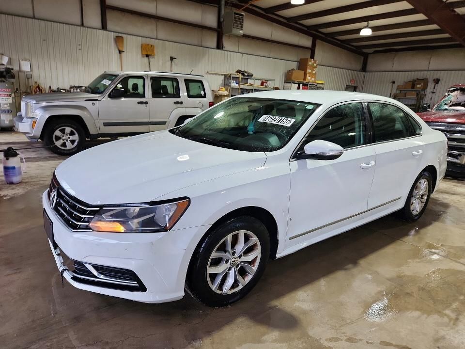 2016 VOLKSWAGEN Passat