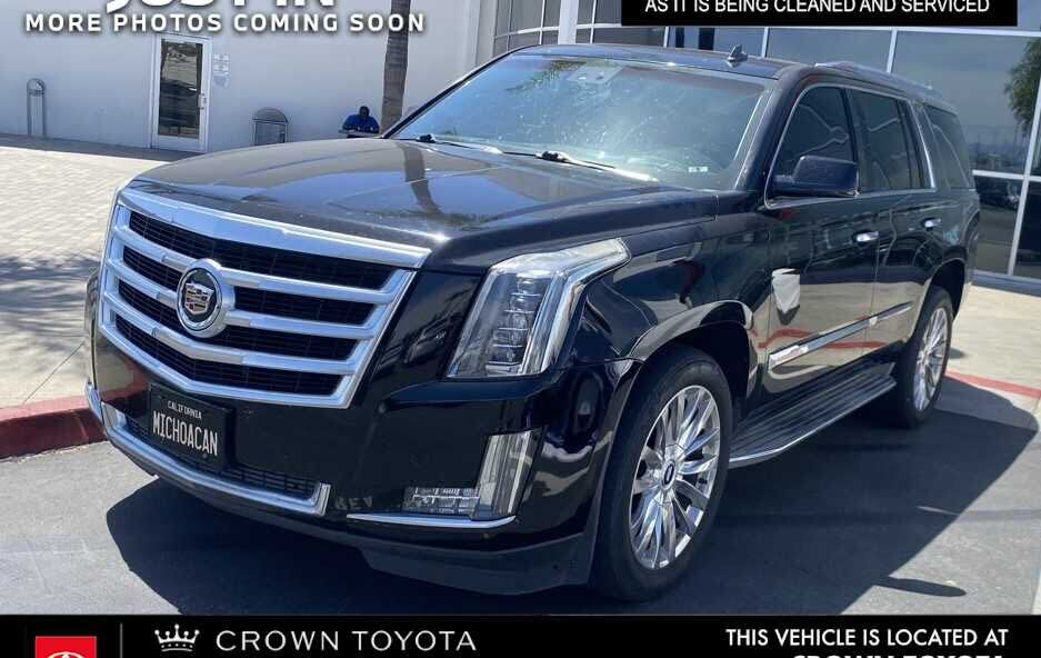 2015 CADILLAC Escalade