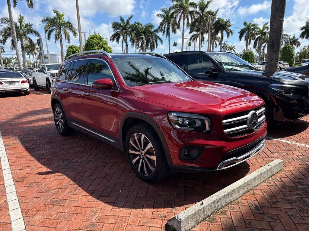 2022 MERCEDES-BENZ GLB-Class