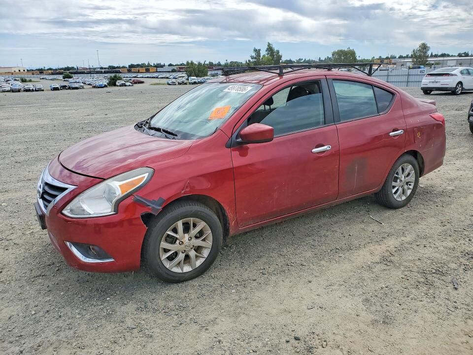2018 NISSAN Versa