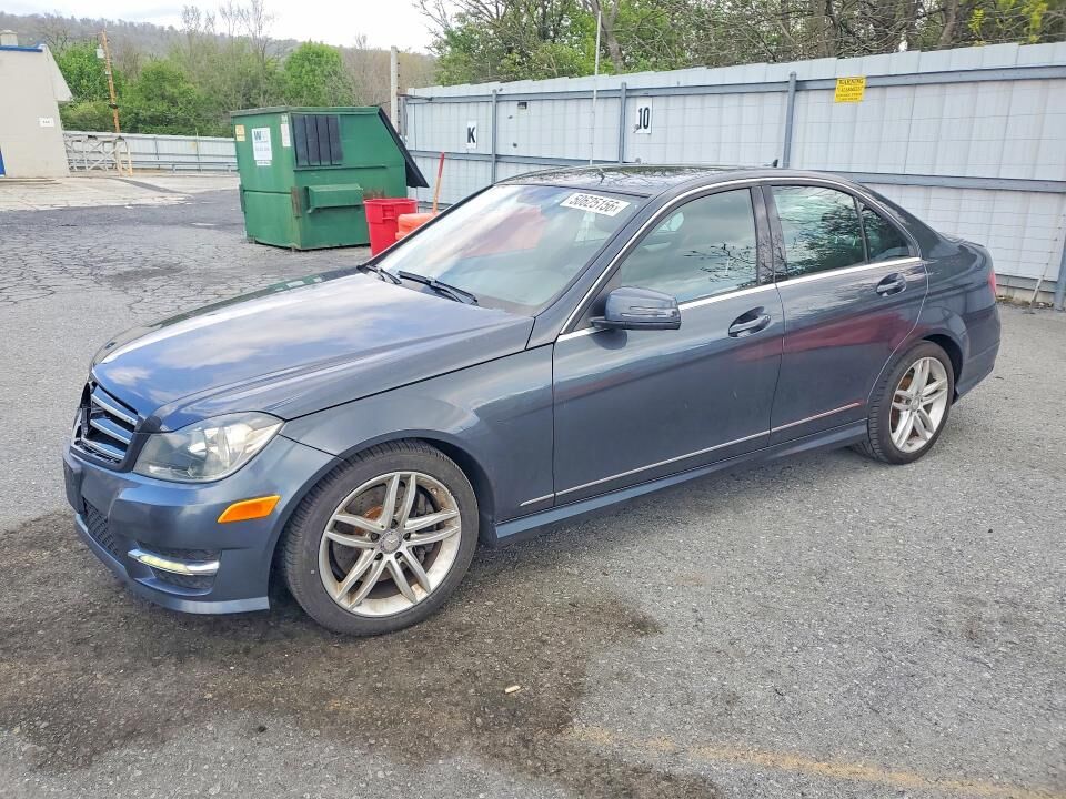 2014 MERCEDES-BENZ C-Class
