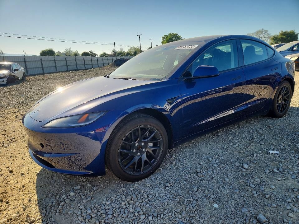2024 TESLA Model 3