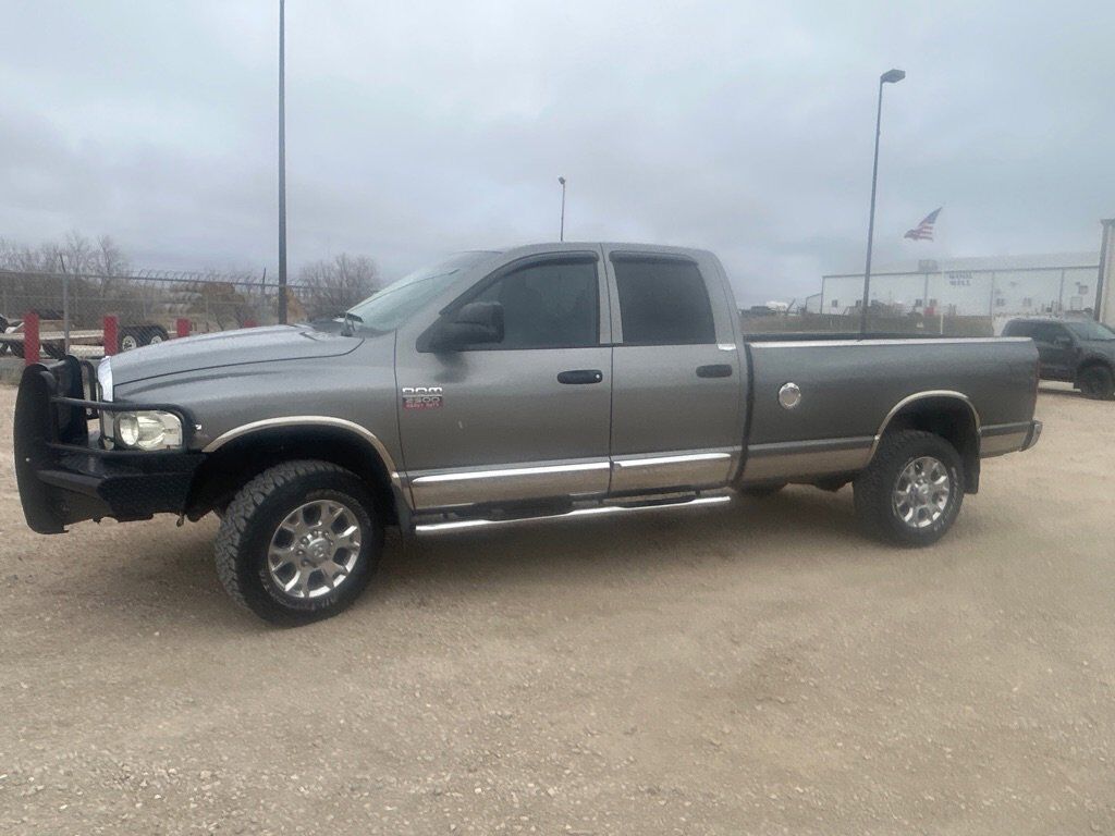 2005 DODGE Ram