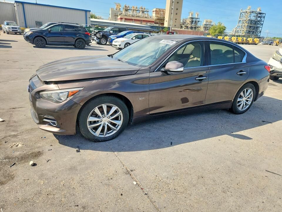 2017 INFINITI Q50
