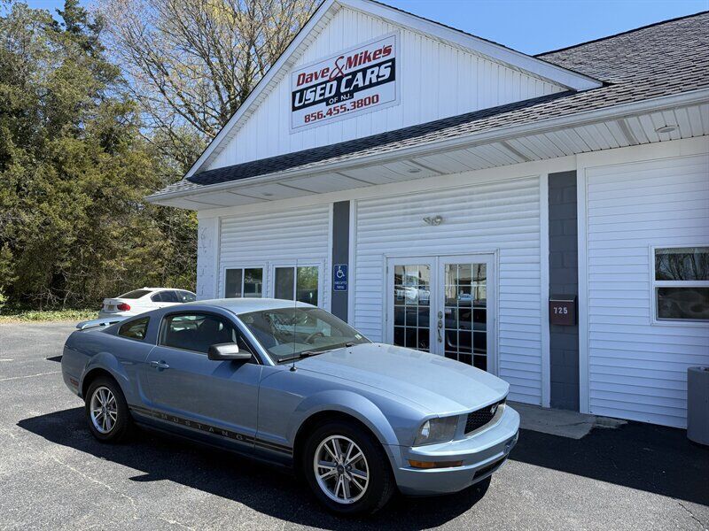 2005 FORD Mustang