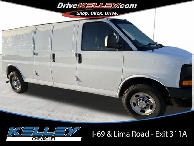 2017 CHEVROLET Express