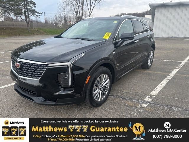 2025 CADILLAC XT4