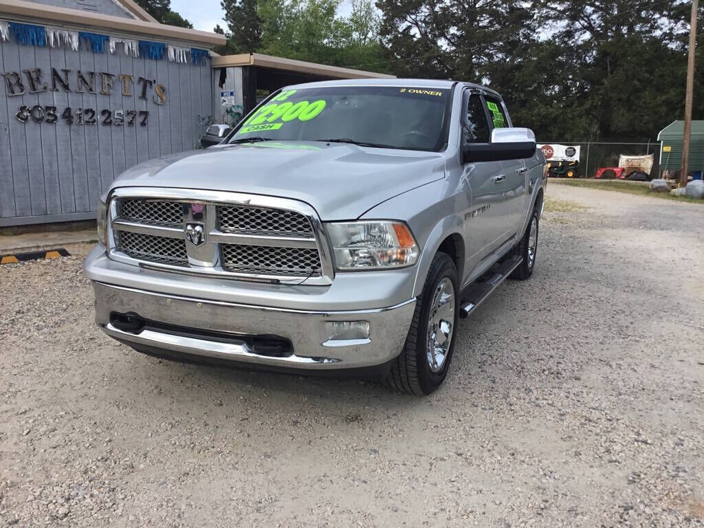 2012 DODGE Ram