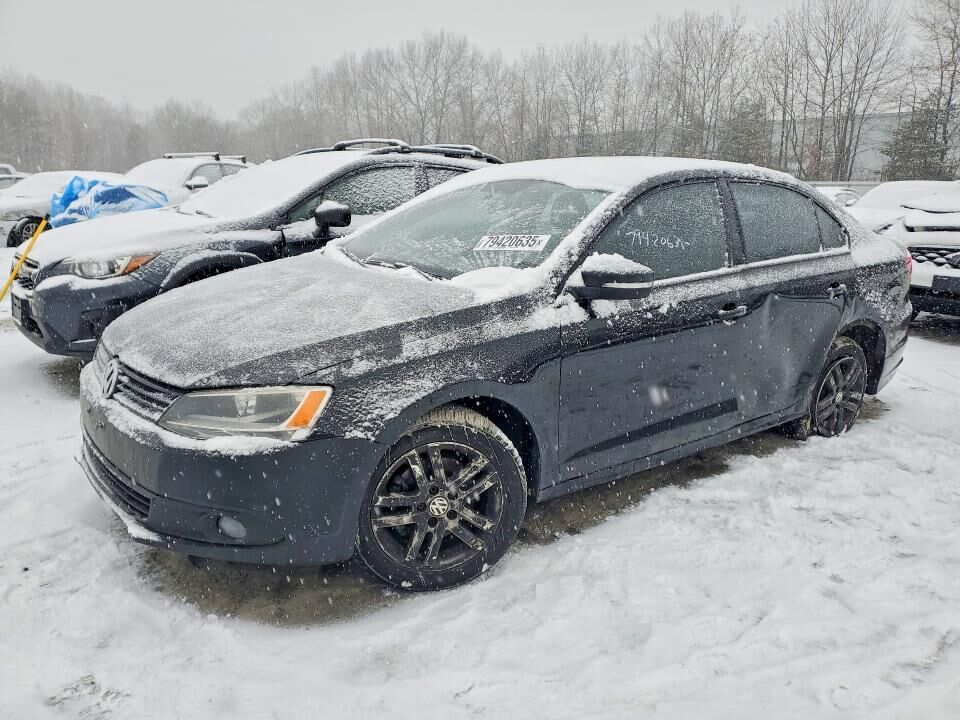 2012 VOLKSWAGEN Jetta