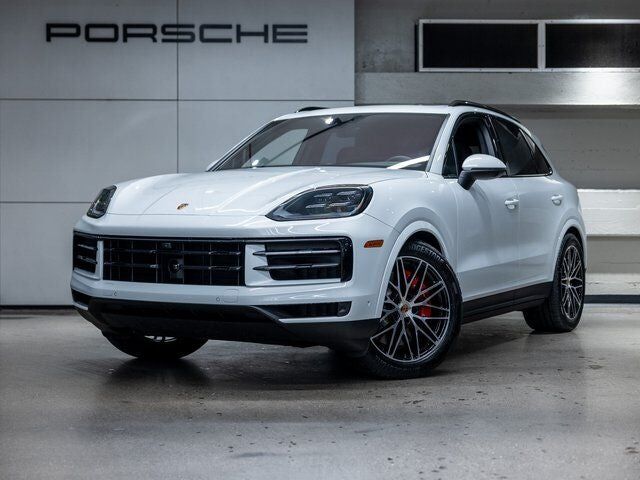 2026 PORSCHE Cayenne
