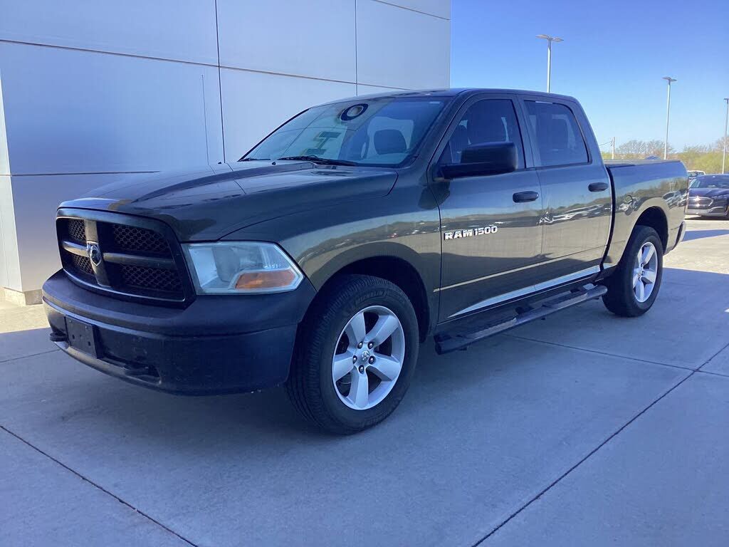 2012 DODGE Ram