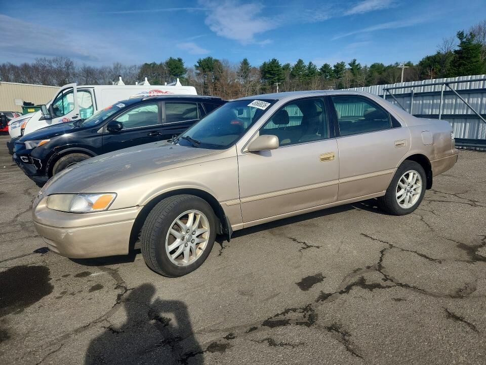 1999 TOYOTA Camry