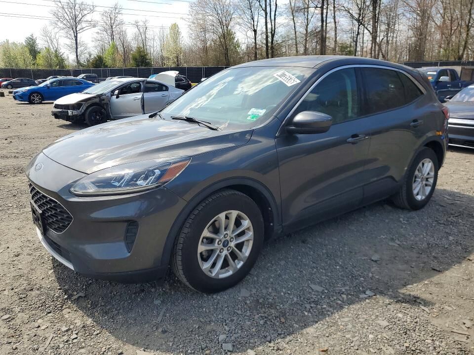 2020 FORD Escape