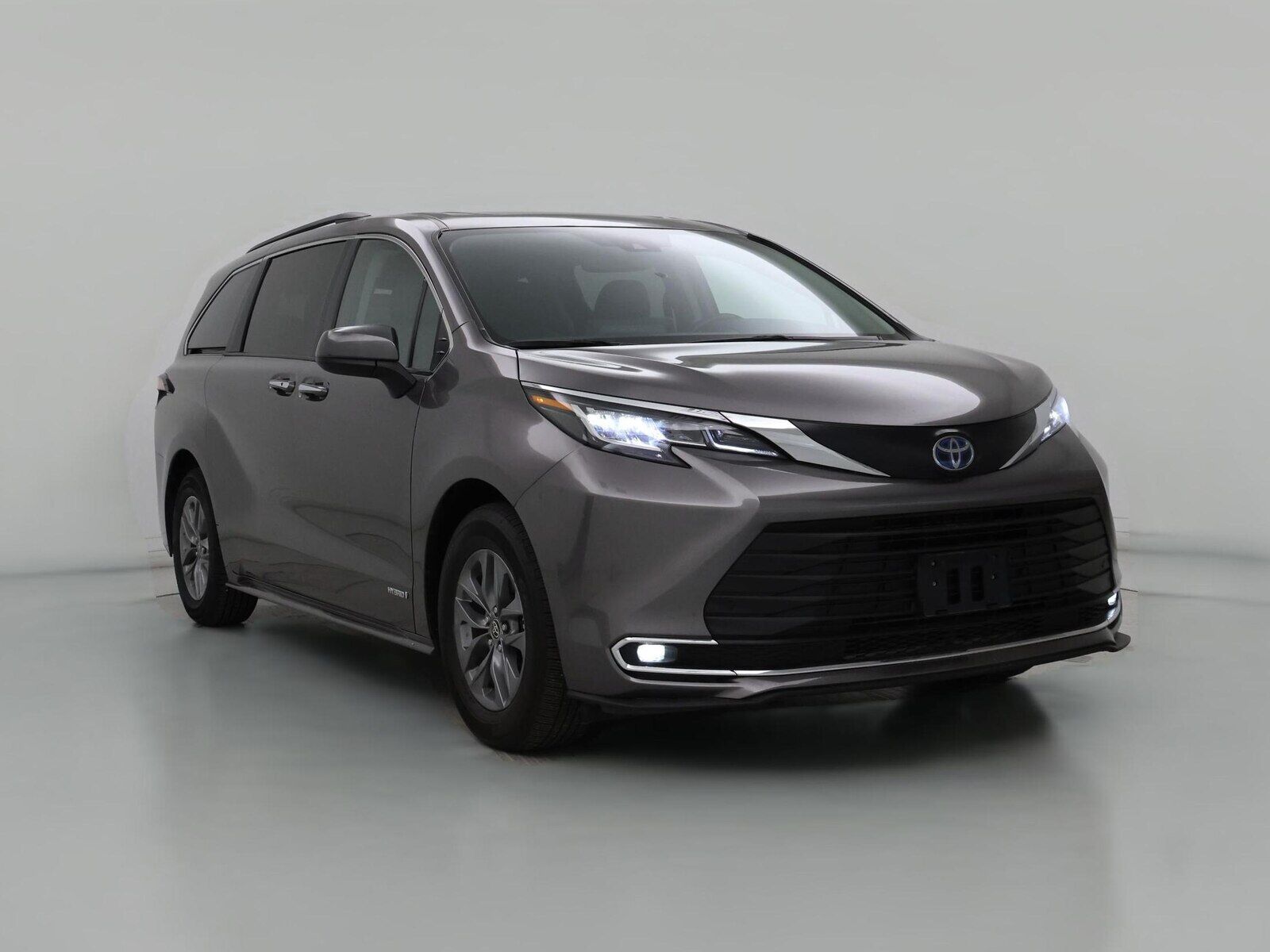 2021 TOYOTA Sienna