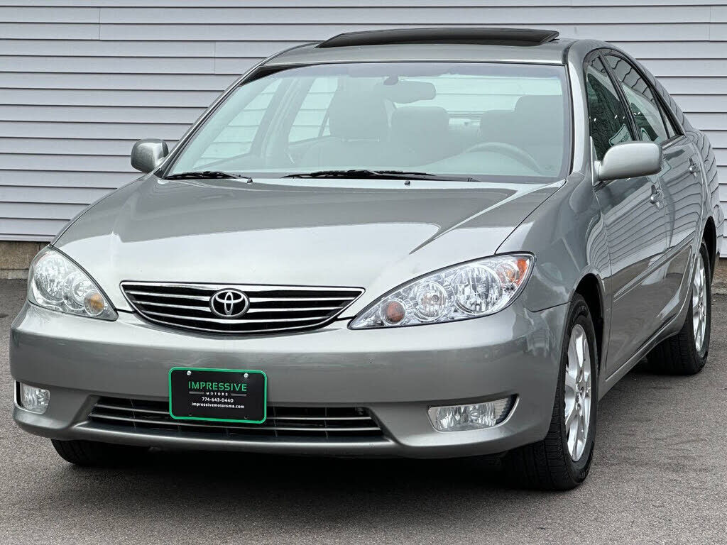 2005 TOYOTA Camry