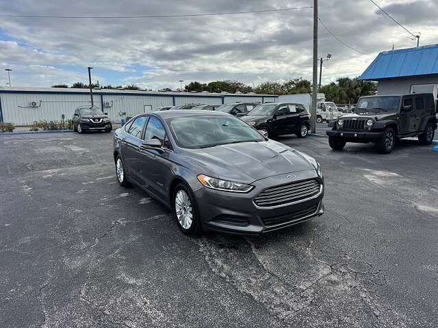 2013 FORD Fusion