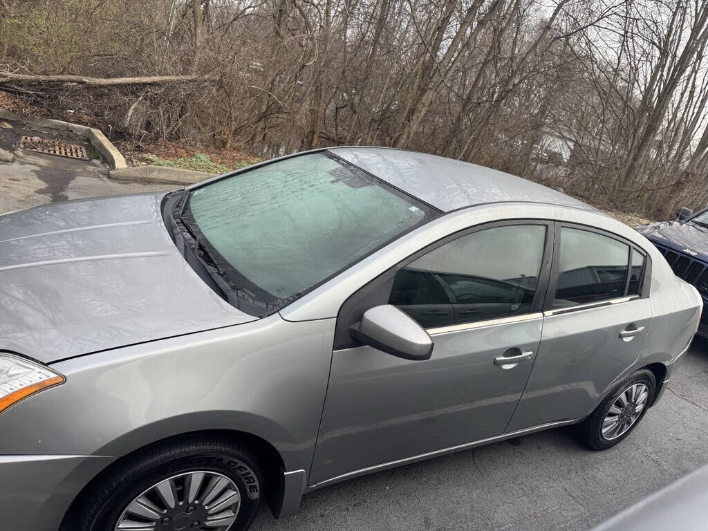 2010 NISSAN Sentra