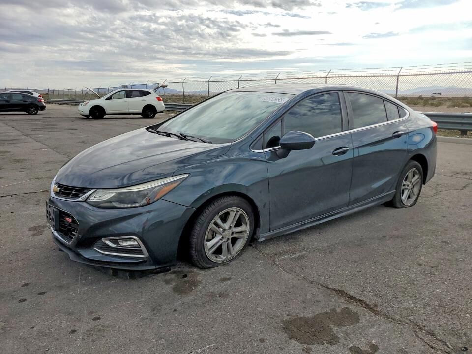 2018 CHEVROLET Cruze