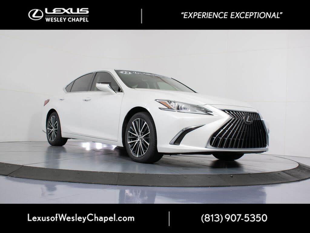 2023 LEXUS ES