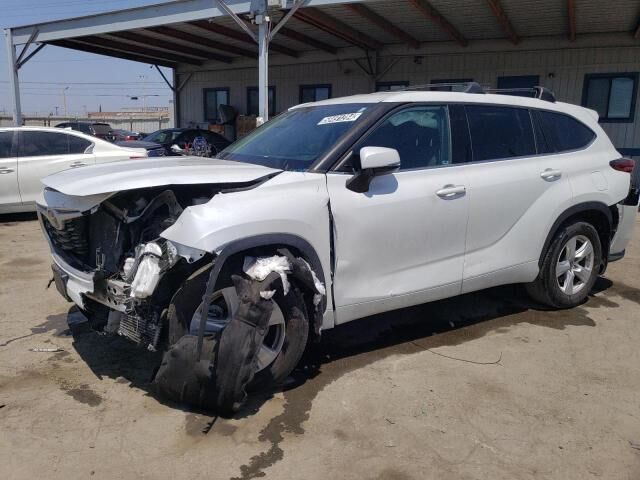 2022 TOYOTA Highlander