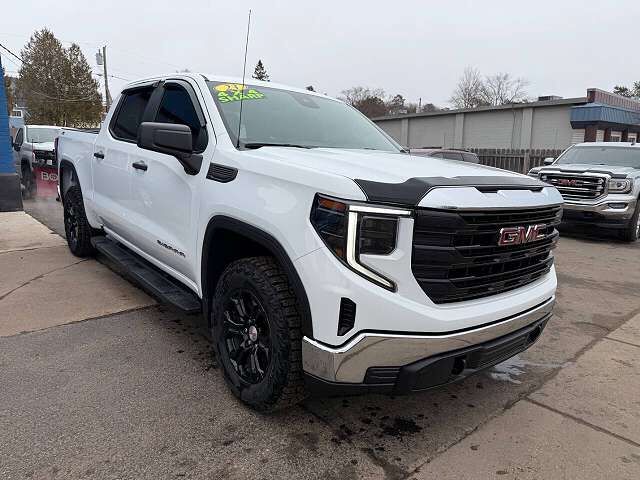 2023 GMC Sierra