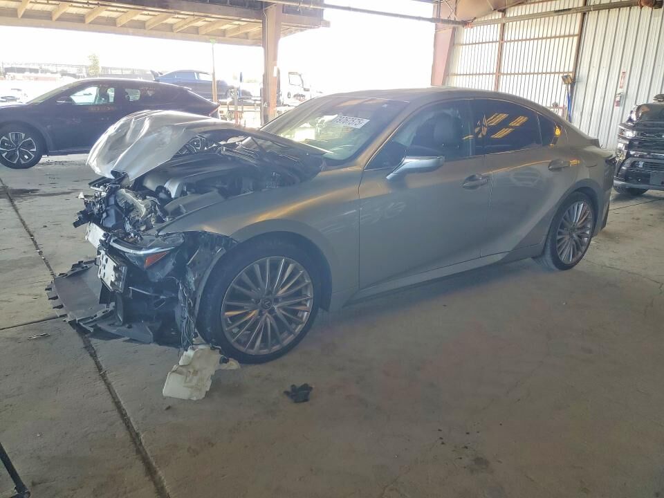 2022 LEXUS IS